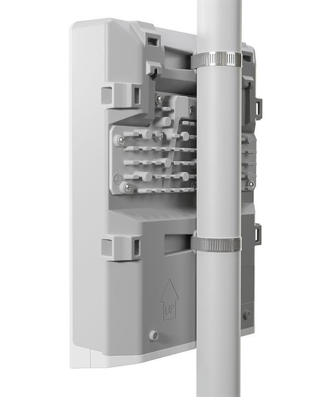 Комутатор MikroTik CRS318-16P-2S+OUT outdoor