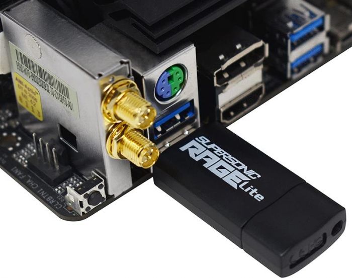 Флеш-накопичувач USB3.2 32GB Patriot Rage Lite Black (PEF32GRLB32U)
