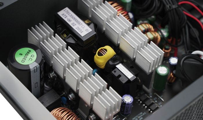 Блок живлення DeepCool PF650 650W (R-PF650D-HA0B-EU)