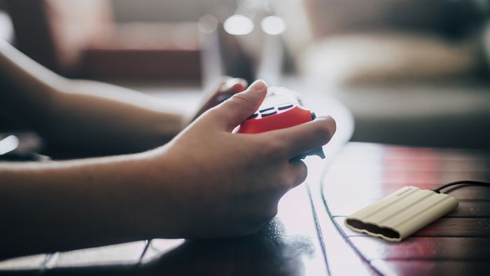 Накопичувач зовнішній SSD 1TB Samsung T7 Shield Beige (MU-PE1T0K/EU)