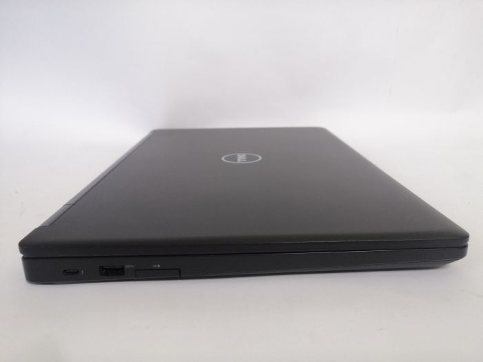 Ноутбук Dell Latitude 5580 (DL5580V910) б.в