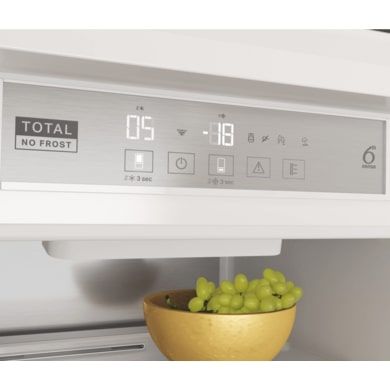 Вбудований холодильник Whirlpool WHC20 T593
