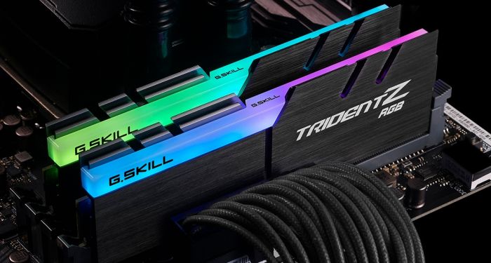 Модуль пам`ятi DDR4 2x8GB/3600 G.Skill Trident Z RGB (F4-3600C18D-16GTZR)