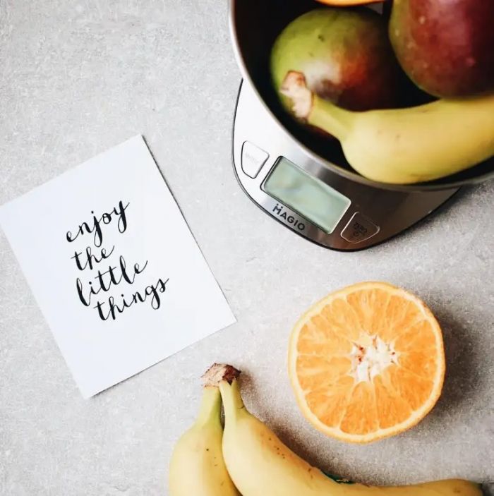 Ваги Magio MG-691